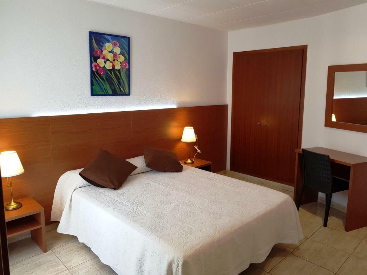 Hotel Sant March Tossa de Mar Bagian luar foto