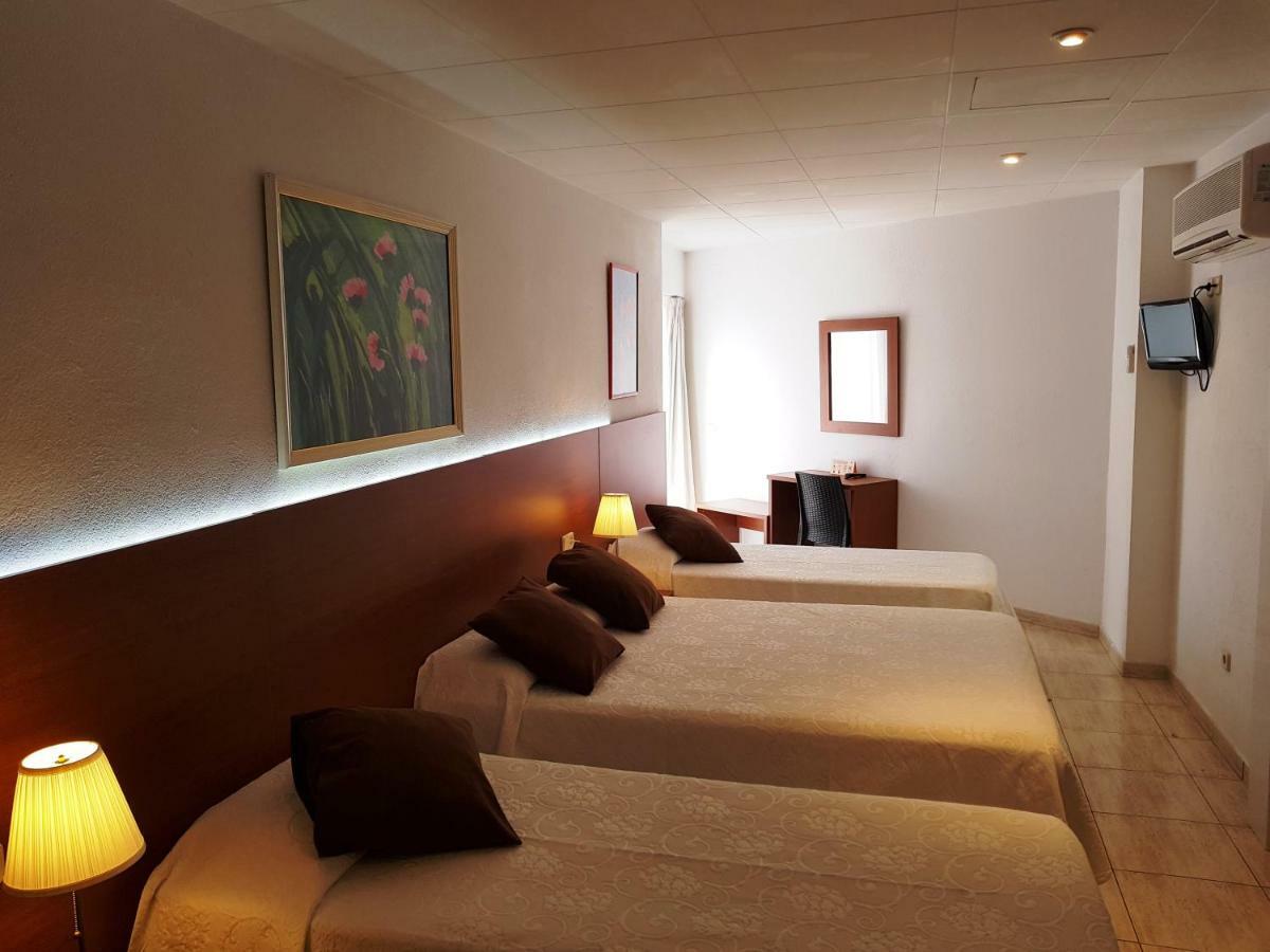 Hotel Sant March Tossa de Mar Bagian luar foto